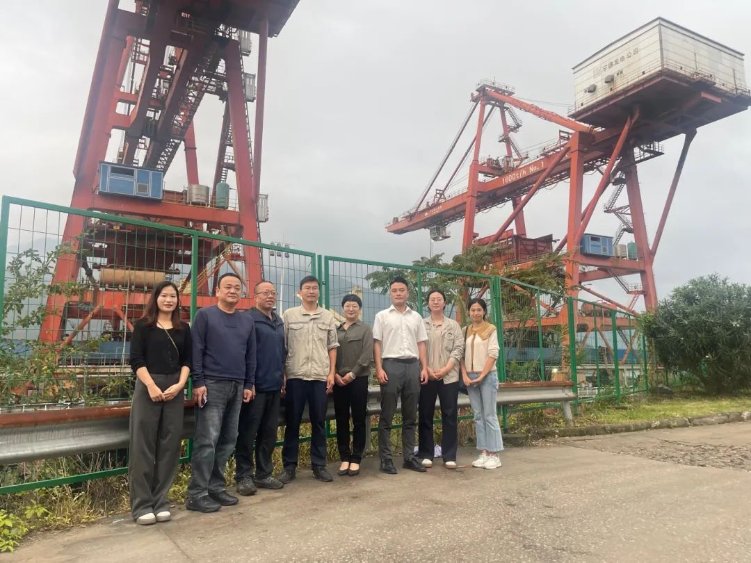 市云顶集团公司下属企业福宁公司55000吨入口煤炭顺遂抵达大唐电厂码头